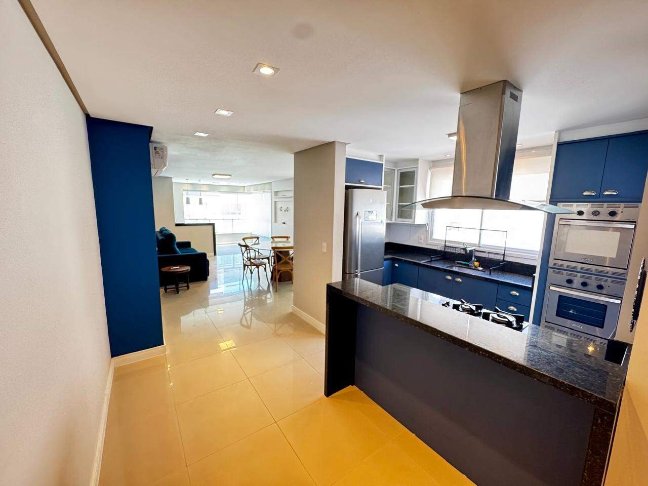 Apartamento à venda no Zona Nova: 