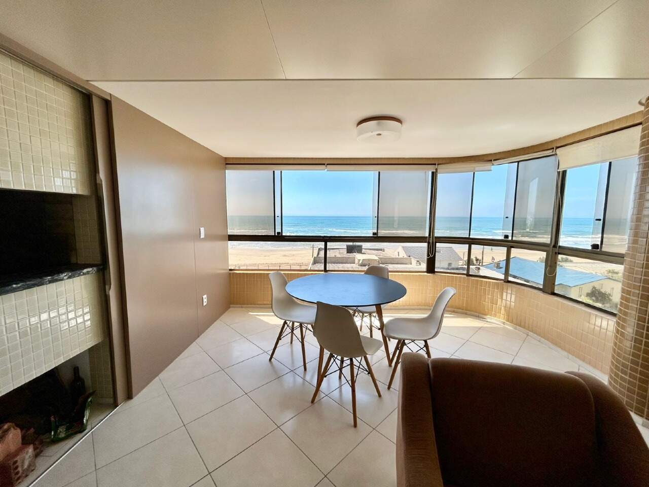 Apartamento à venda no Zona Nova: 