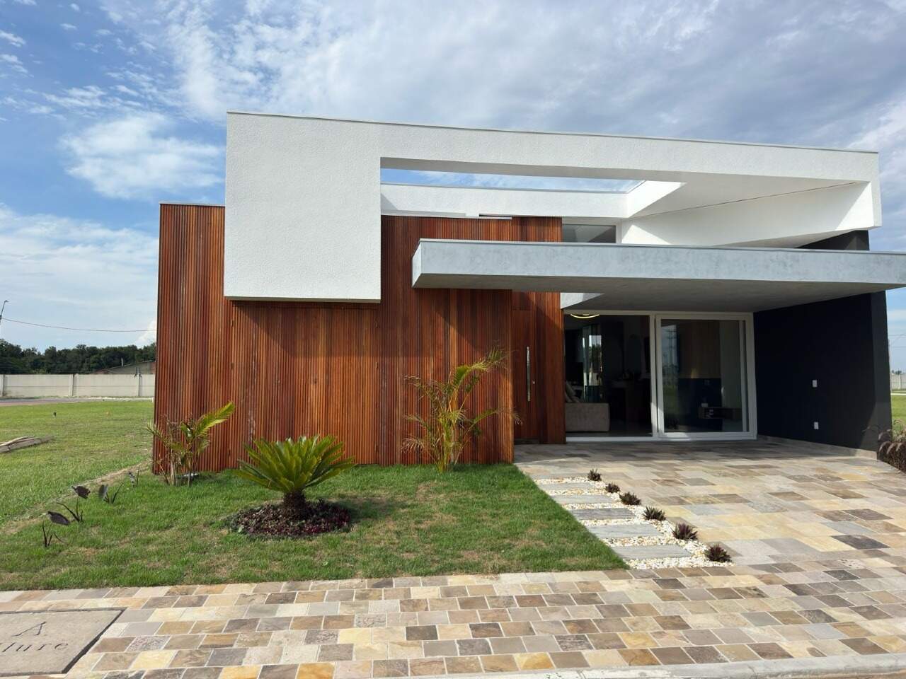 Casa em Condomínio à venda no Xangri-lá: 