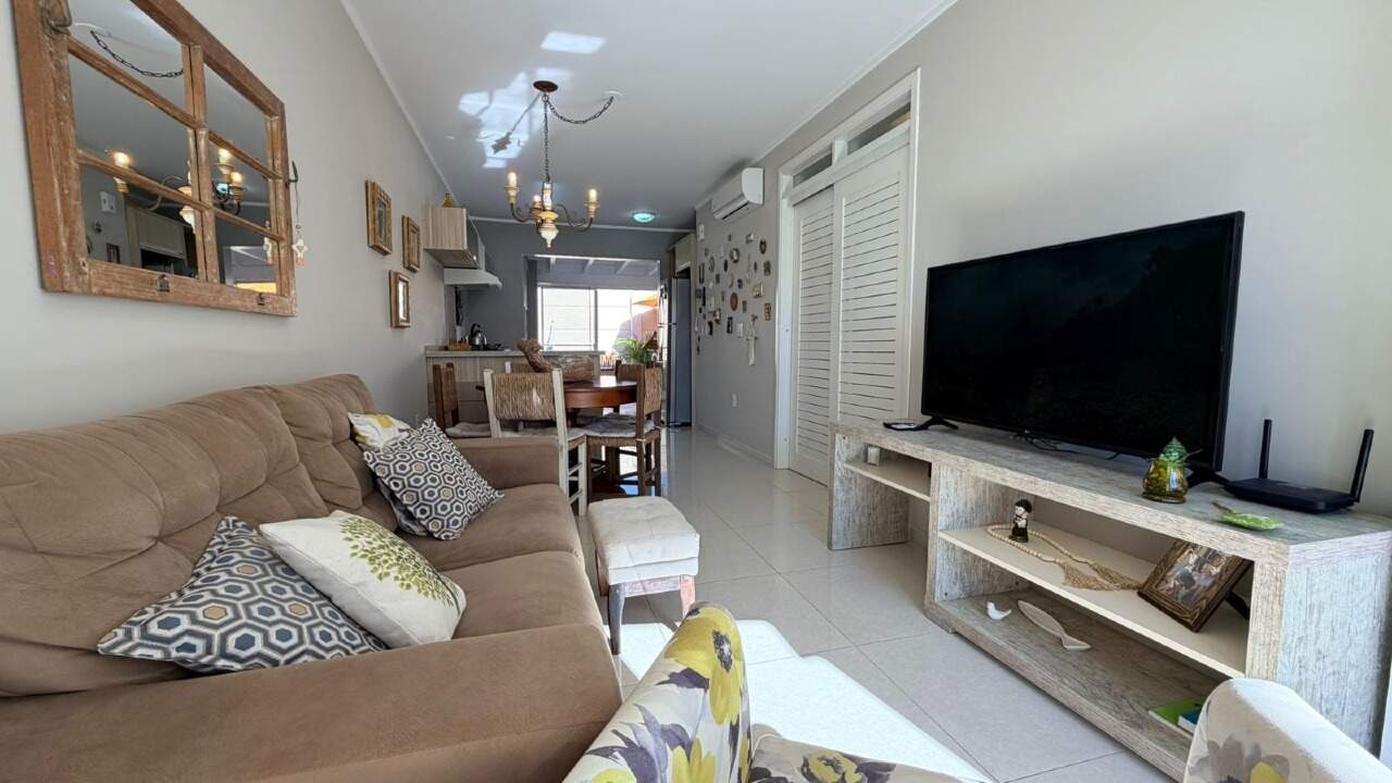 Casa em Condomínio à venda no Condomínio Casa Hermosa: 