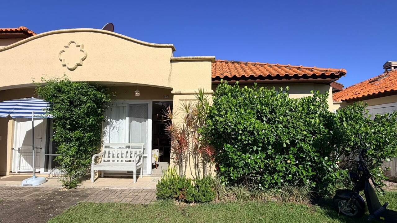 Casa em Condomínio à venda no Condomínio Casa Hermosa: 