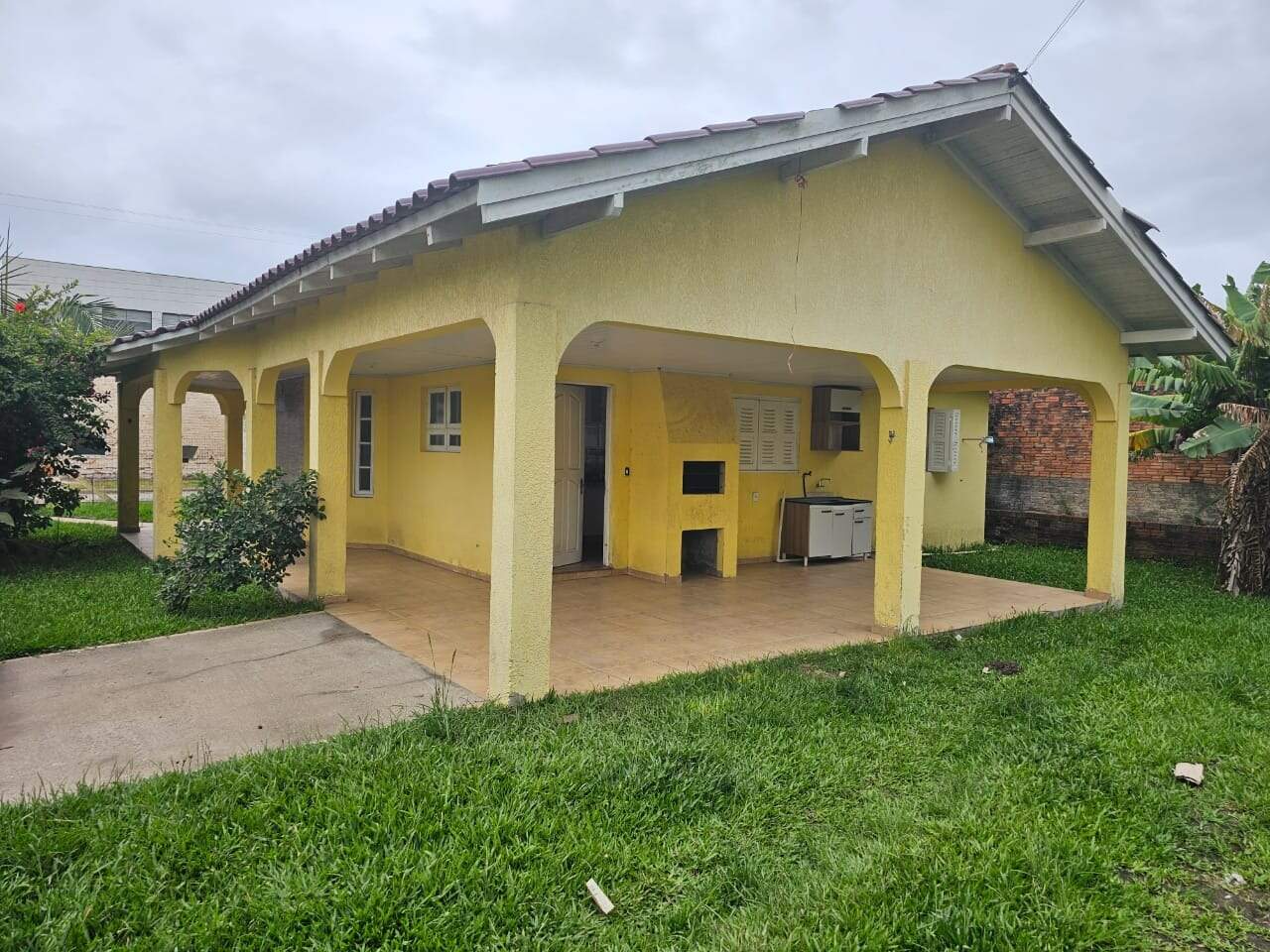 Casa à venda no Jardim Beira Mar: 