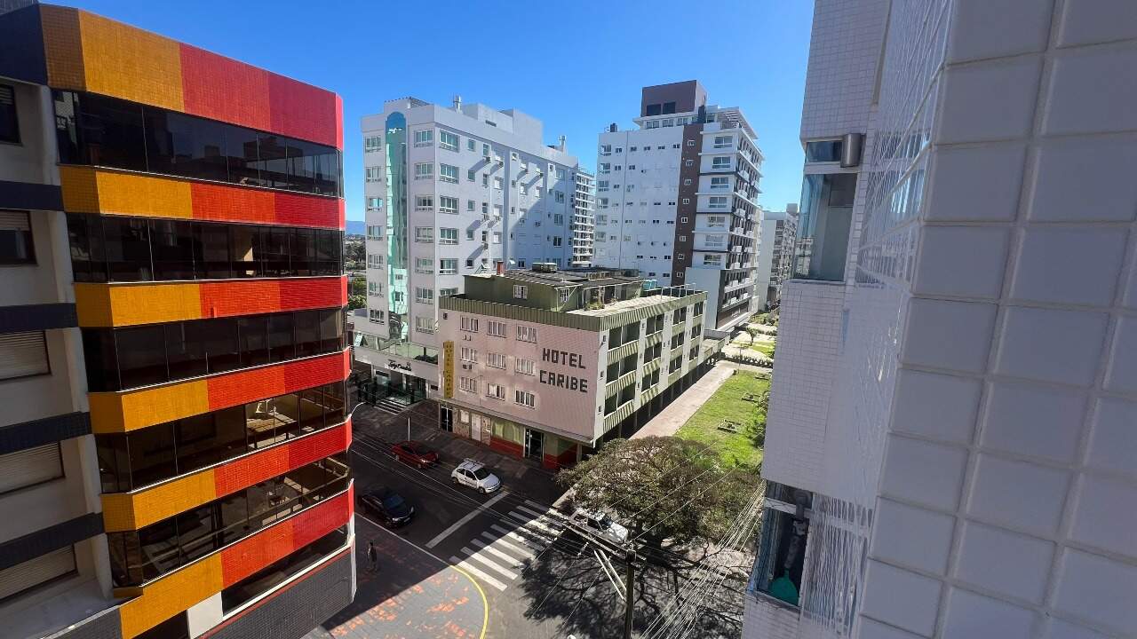 Apartamento à venda no Zona Nova: 