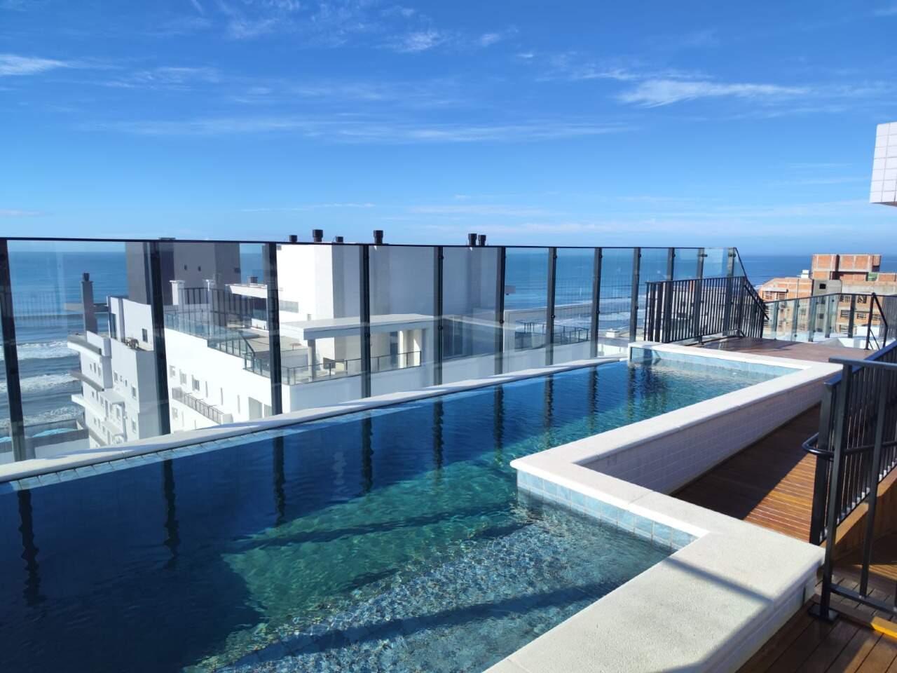 Apartamento à venda no Zona Nova: 