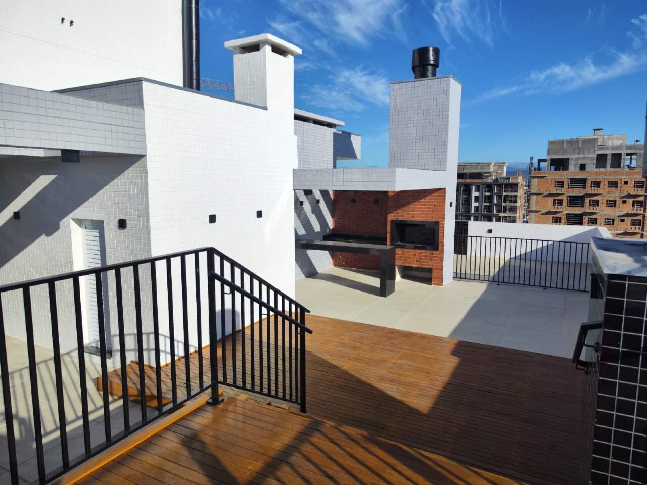 Apartamento à venda no Zona Nova: 