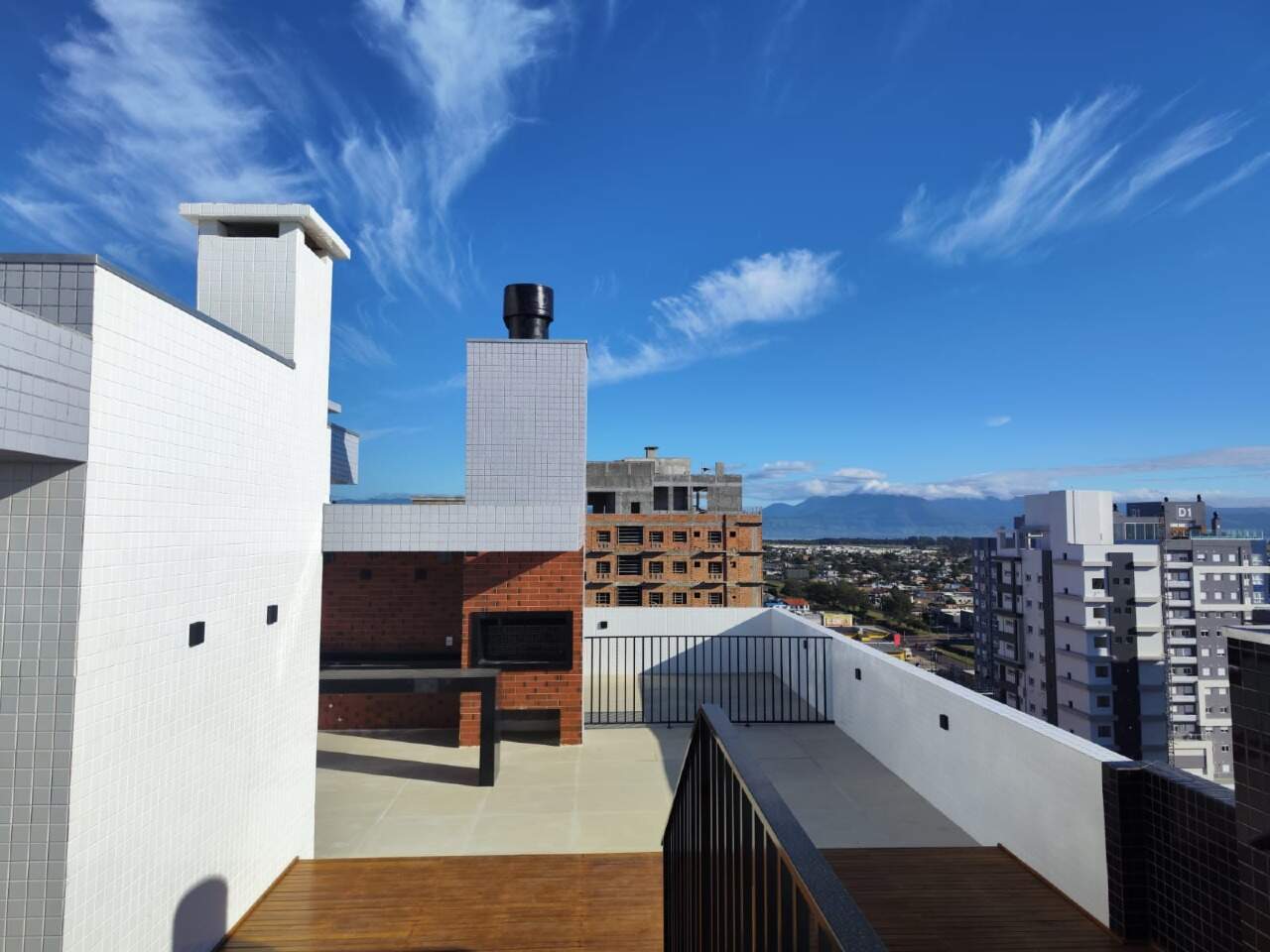 Apartamento à venda no Zona Nova: 