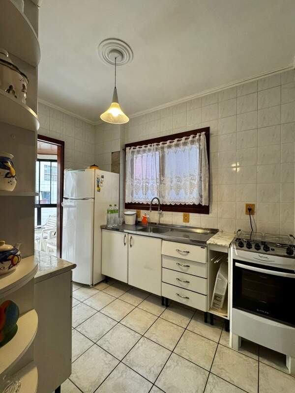 Apartamento à venda no Zona Nova: 