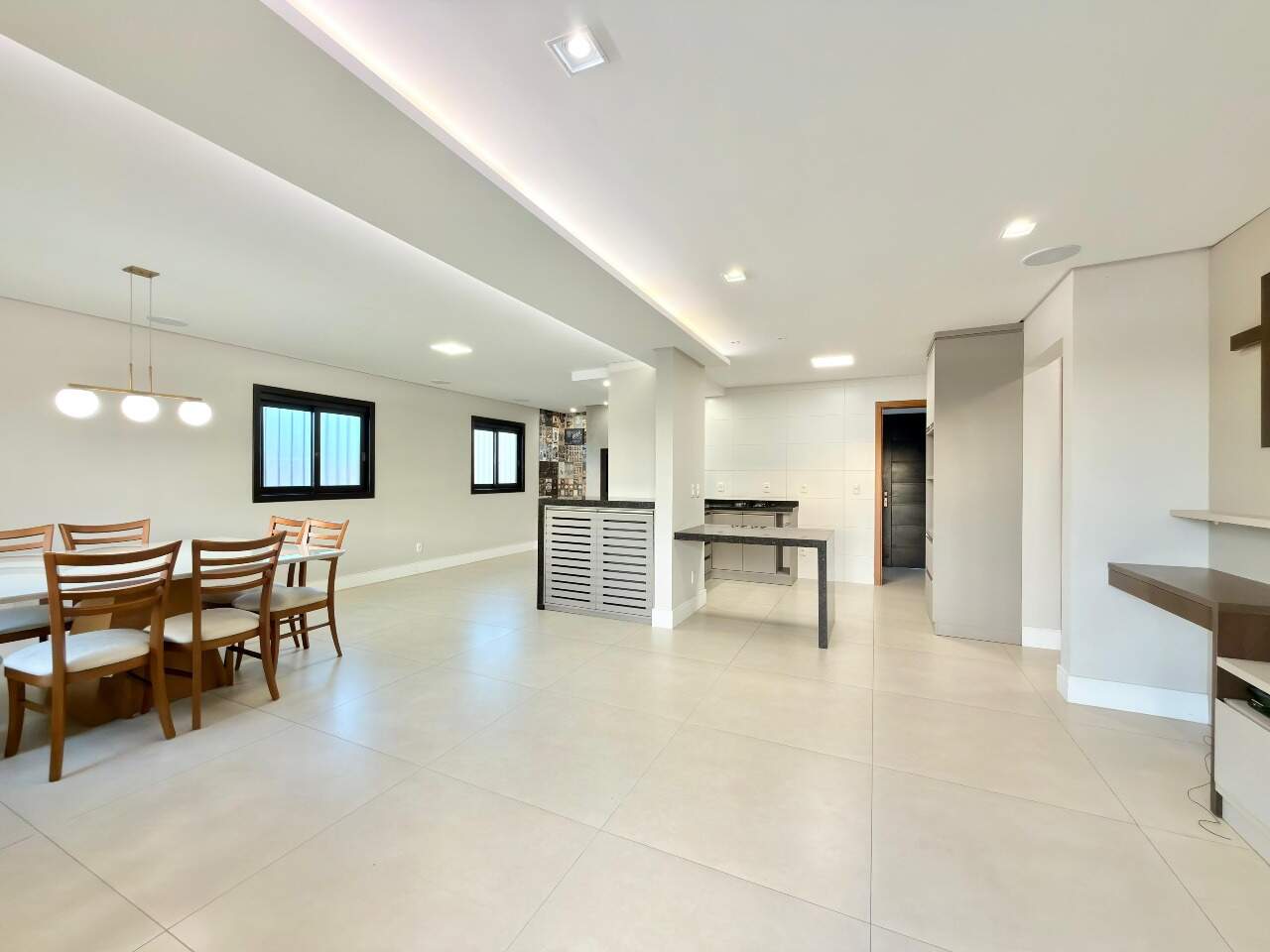 Casa à venda no Jardim Beira Mar: 