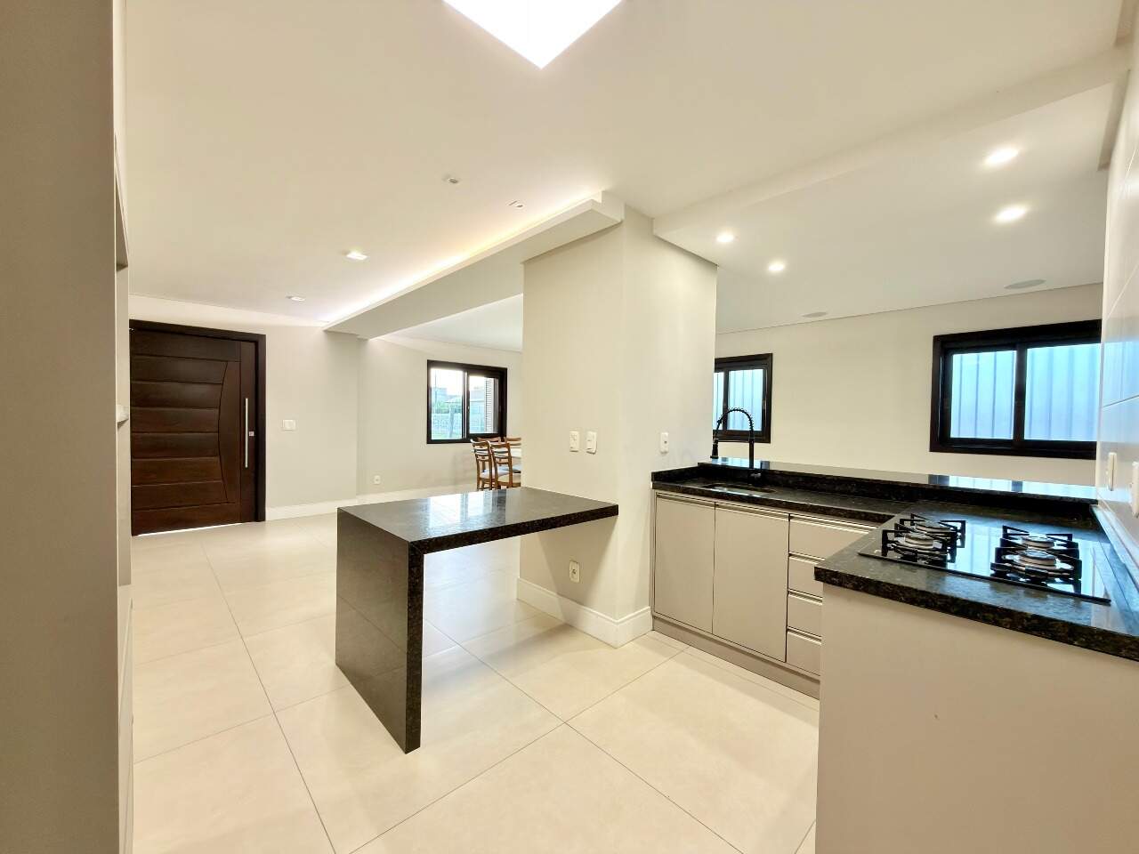 Casa à venda no Jardim Beira Mar: 