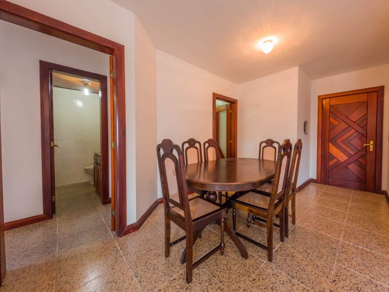 Apartamento à venda no Zona Nova: 