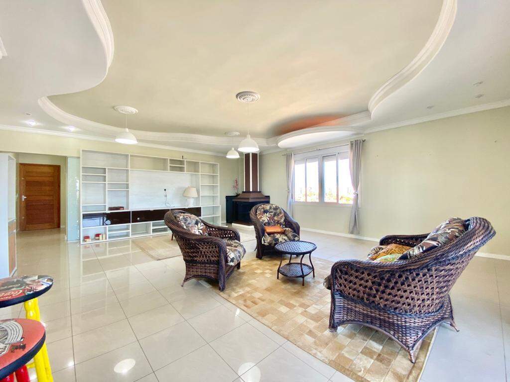 Apartamento à venda no Praia do Araça: 