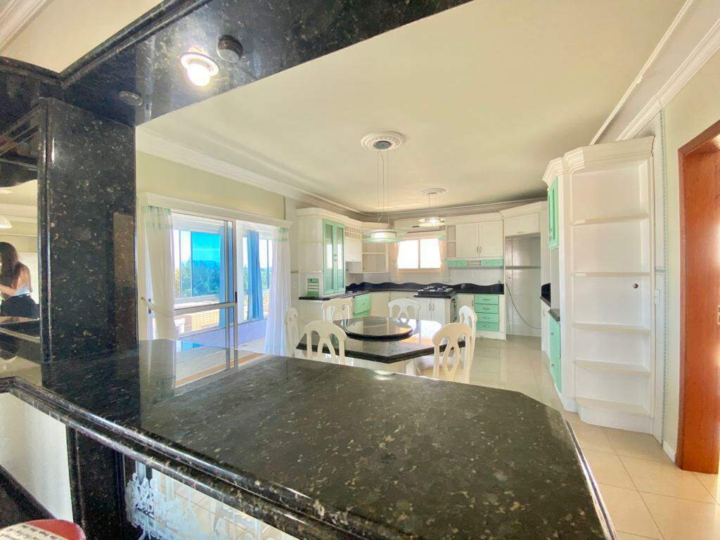Apartamento à venda no Praia do Araça: 