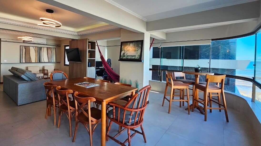 Apartamento à venda no Navegantes: 