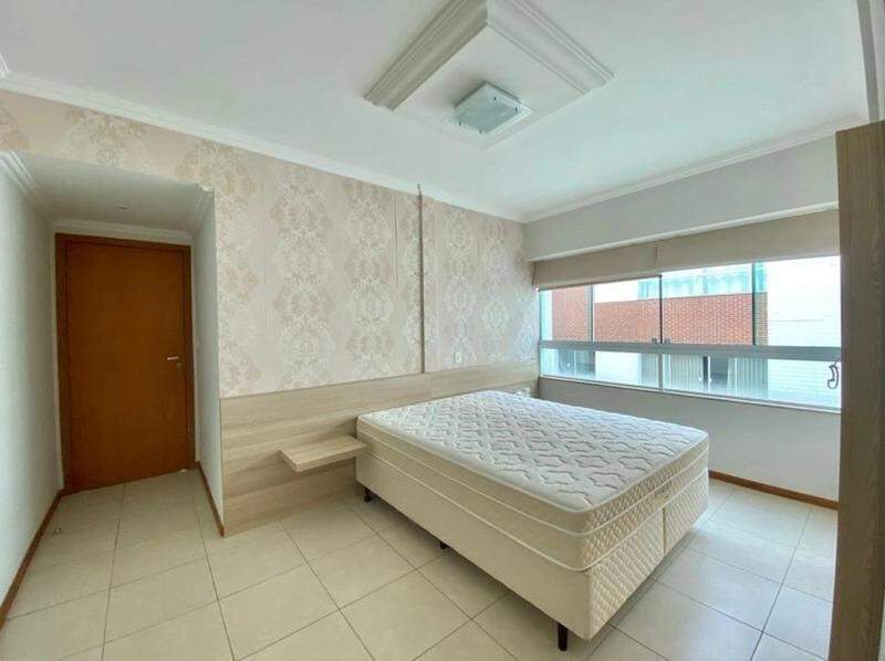 Apartamento à venda no Zona Nova: 