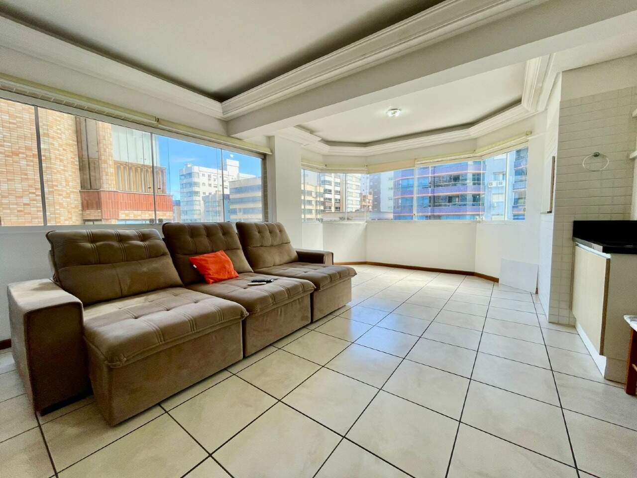 Apartamento à venda no Zona Nova: 