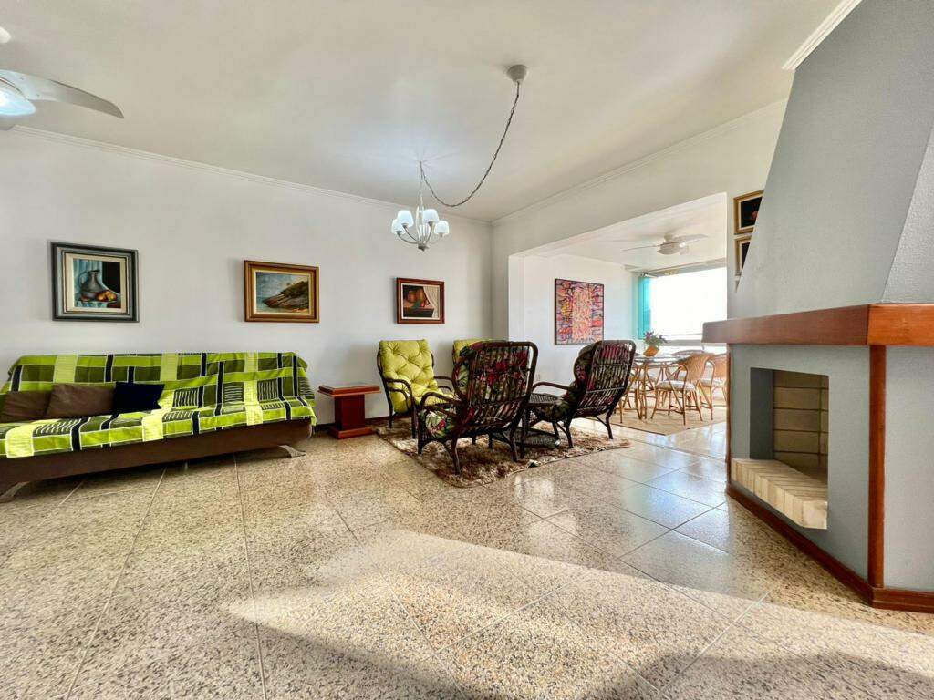 Apartamento à venda no Zona Nova: 