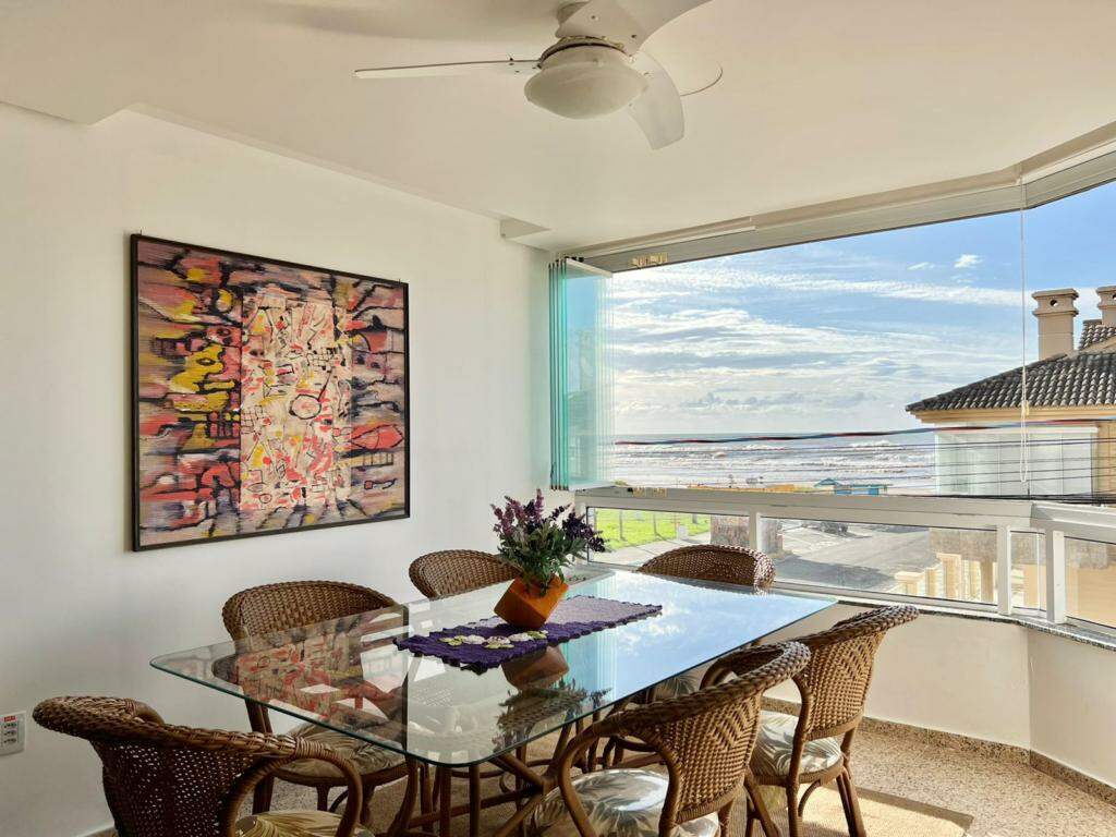 Apartamento à venda no Zona Nova: 