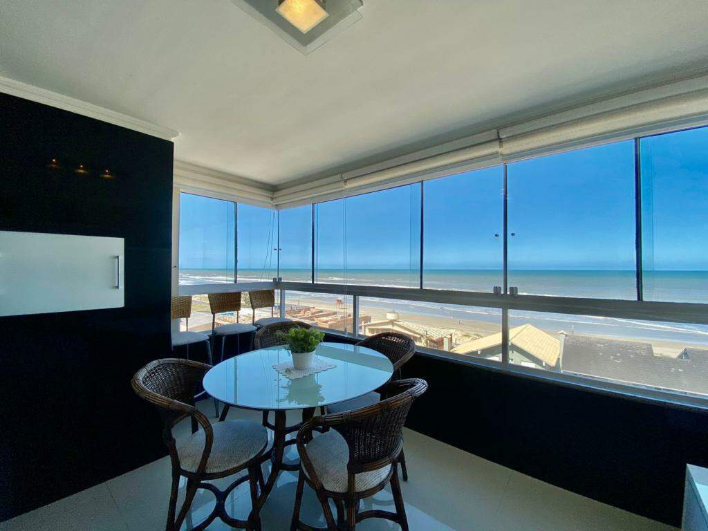 Apartamento à venda no Zona Nova: 