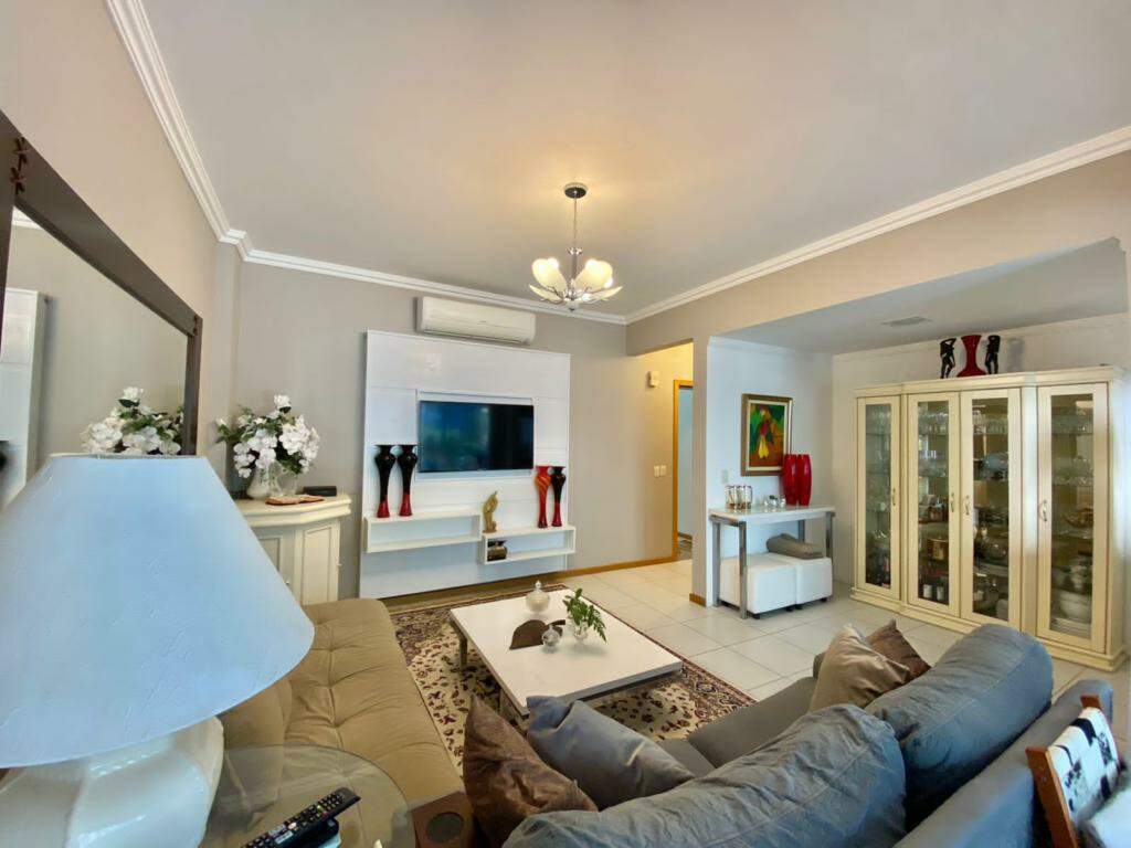 Apartamento à venda no Zona Nova: 