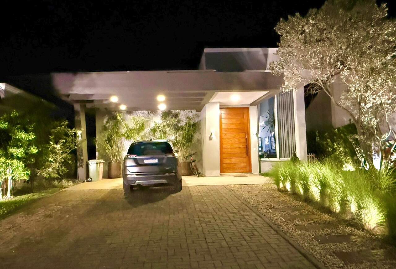 Casa em Condomínio à venda no Dubai Resort : 