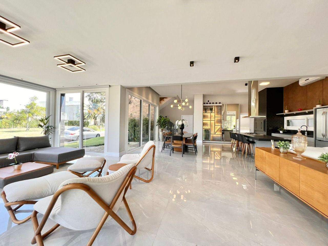 Casa em Condomínio à venda no Velas da Marina: 
