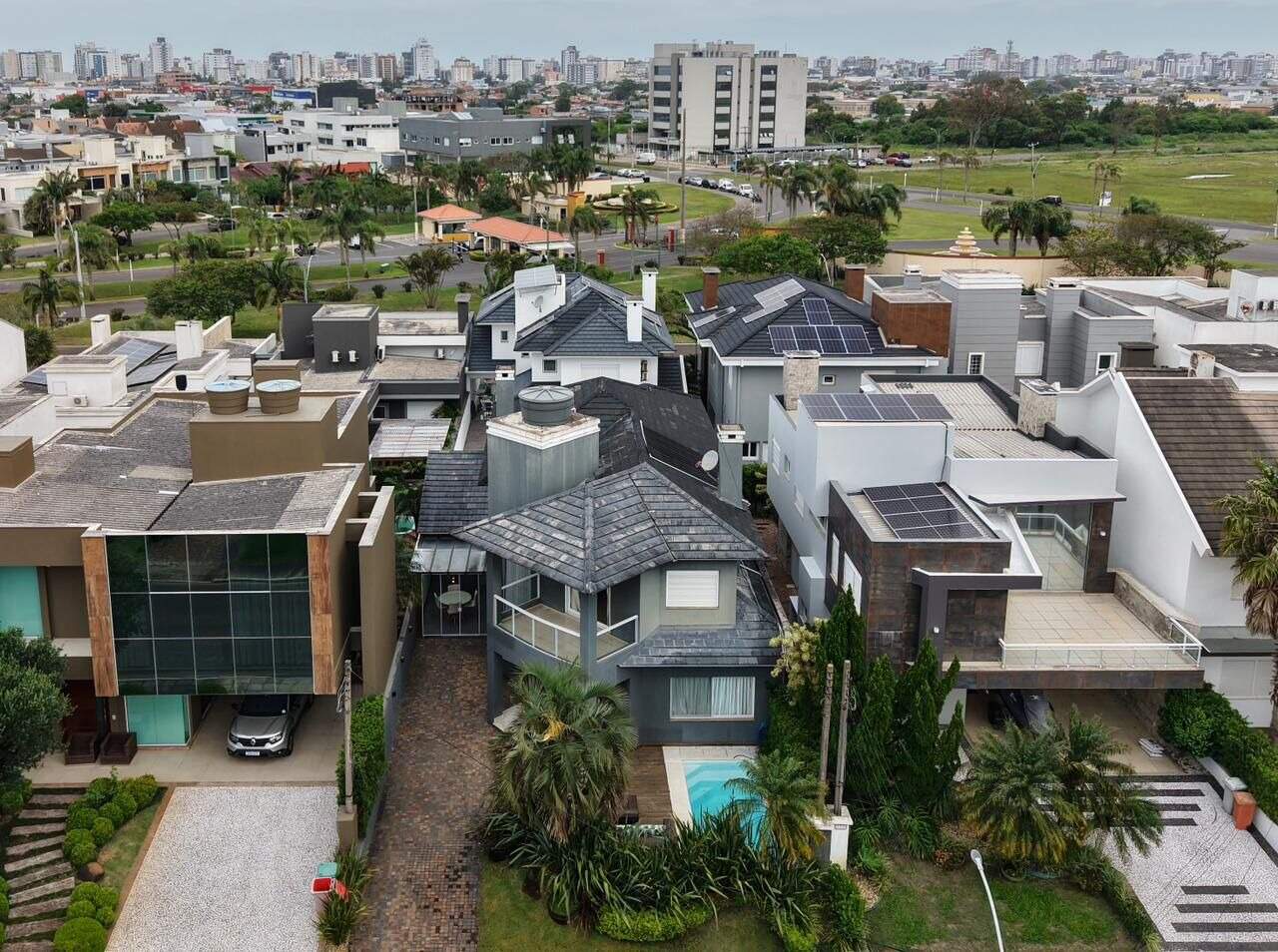 Casa em Condomínio à venda no Condado de Capão : 