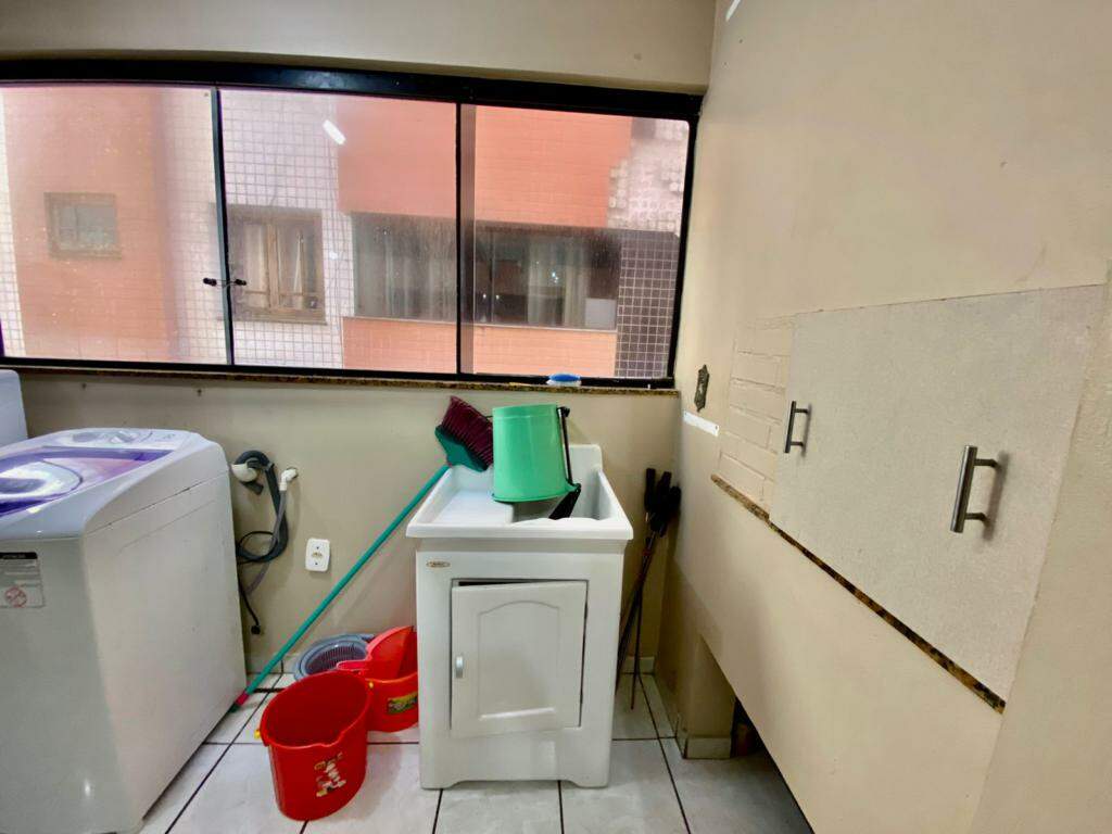 Apartamento à venda no Zona Nova: 