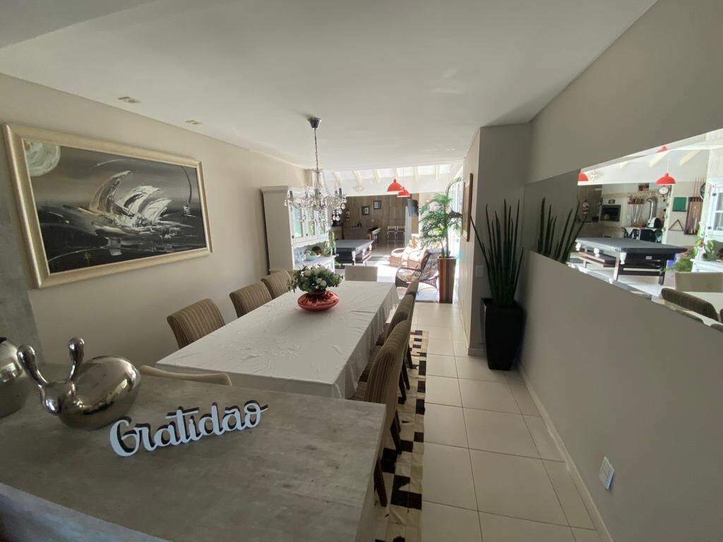 Casa à venda no Girassol: 