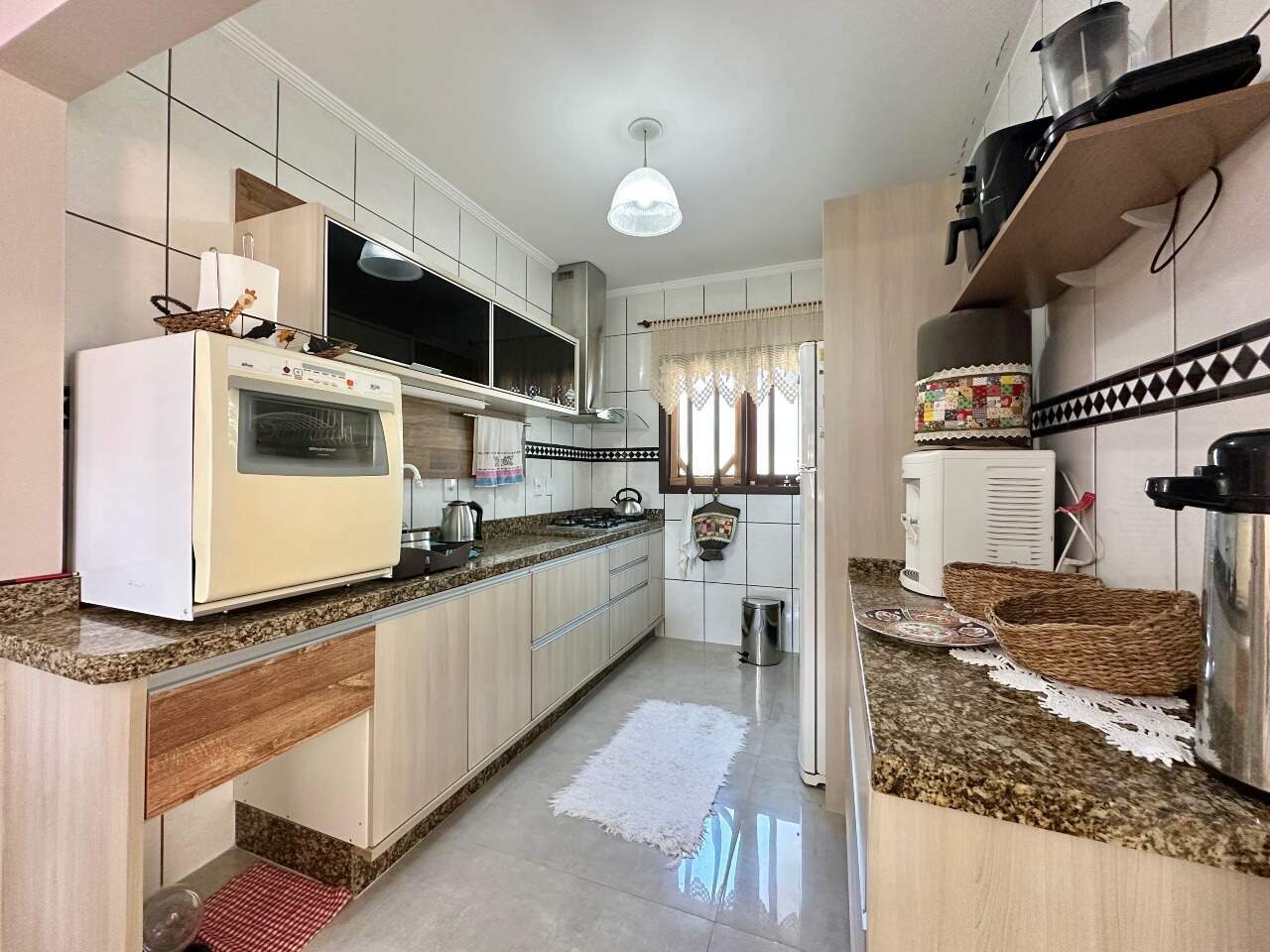 Casa à venda no Zona Nova: 