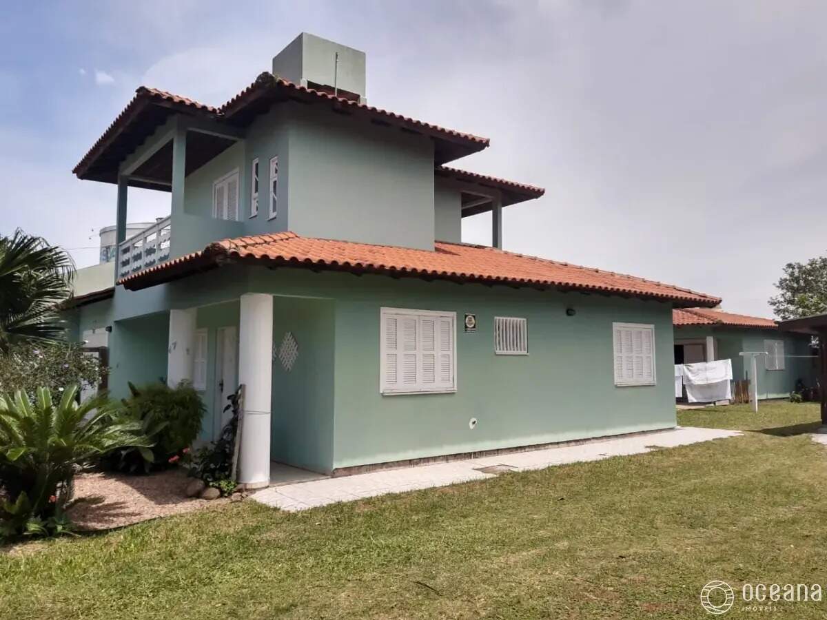 Casa em Condomínio à venda no Zona Nova: 