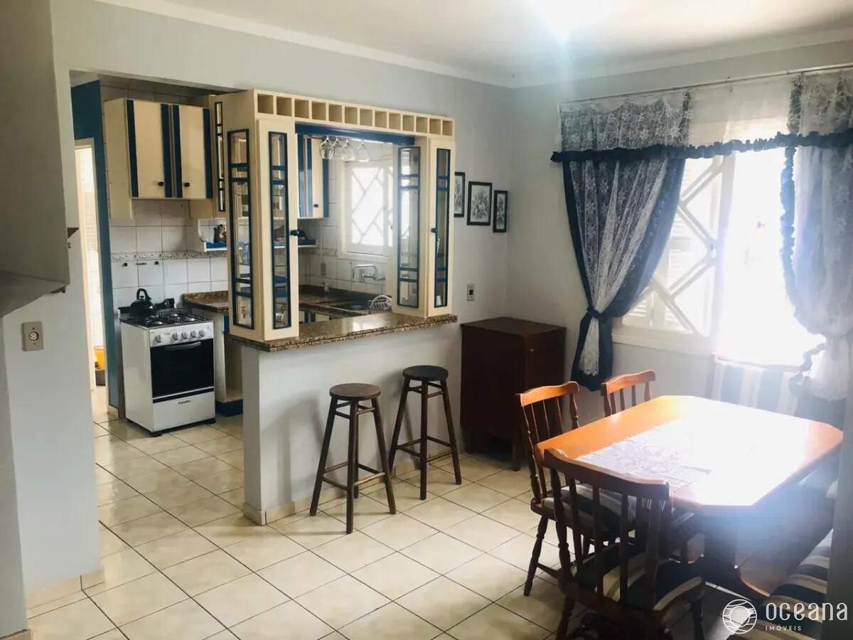 Casa em Condomínio à venda no Zona Nova: 