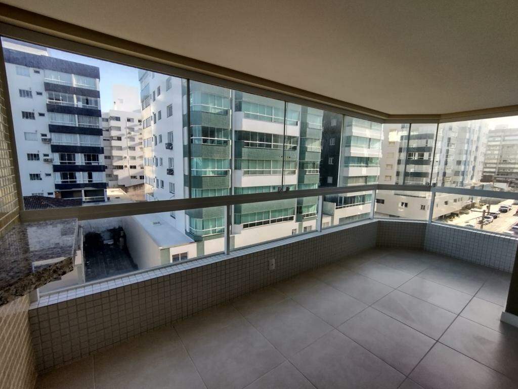 Apartamento à venda no Zona Nova: 