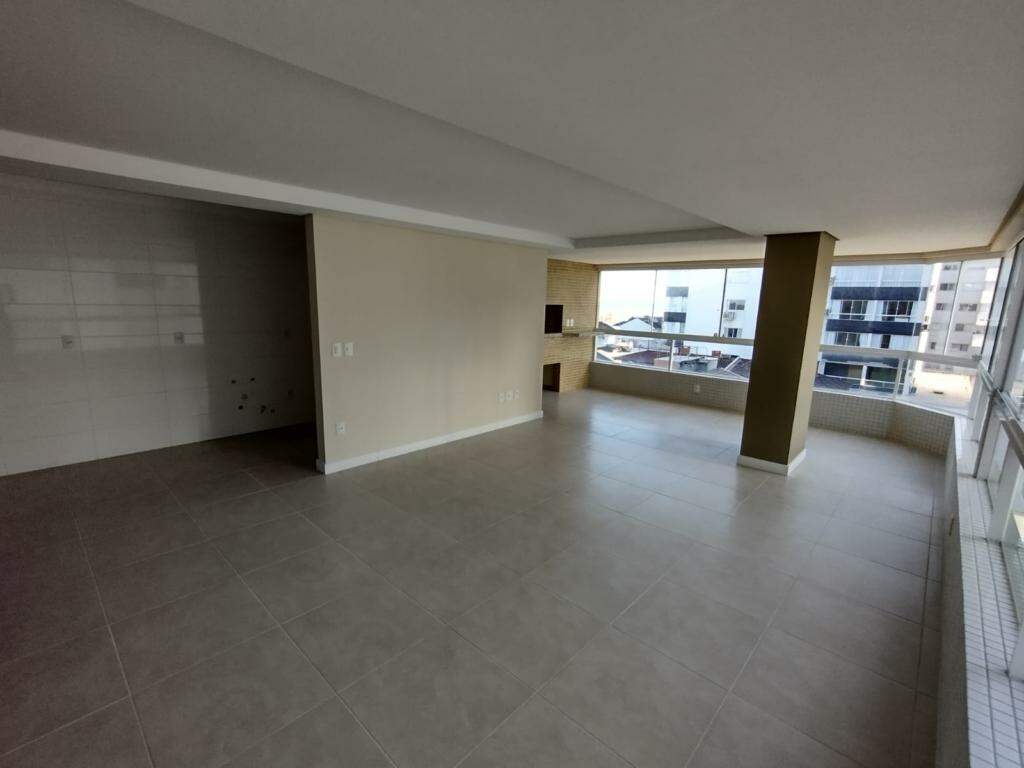 Apartamento à venda no Zona Nova: 