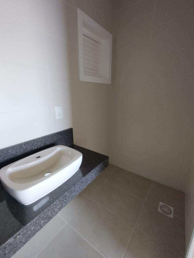 Apartamento à venda no Zona Nova: 