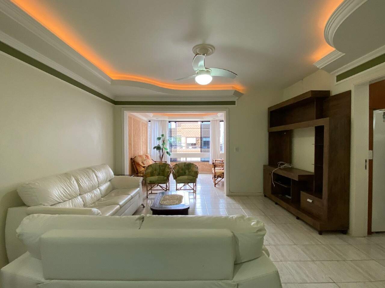 Apartamento à venda no Zona Nova: 