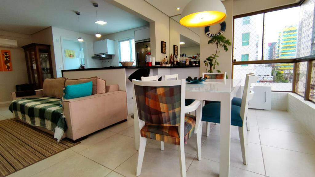 Apartamento à venda no Navegantes: 