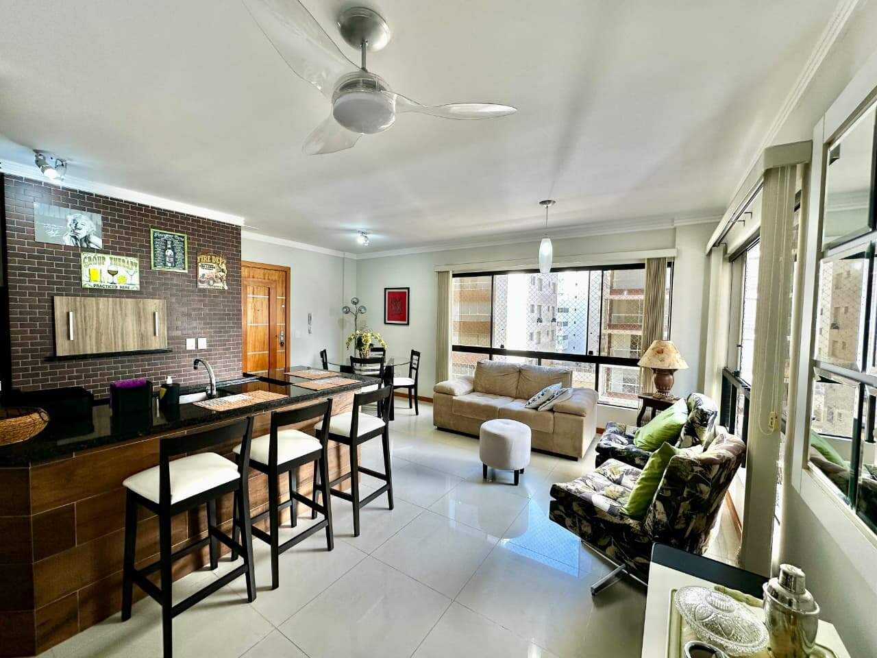 Apartamento à venda no Navegantes: 