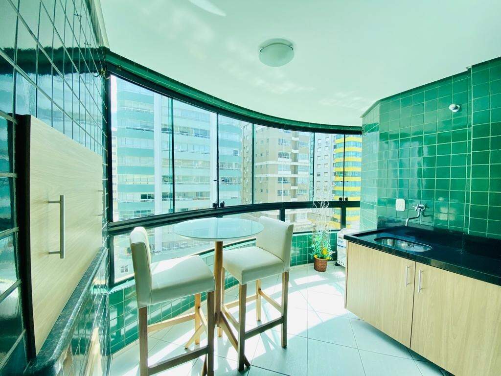 Apartamento à venda no Navegantes: 
