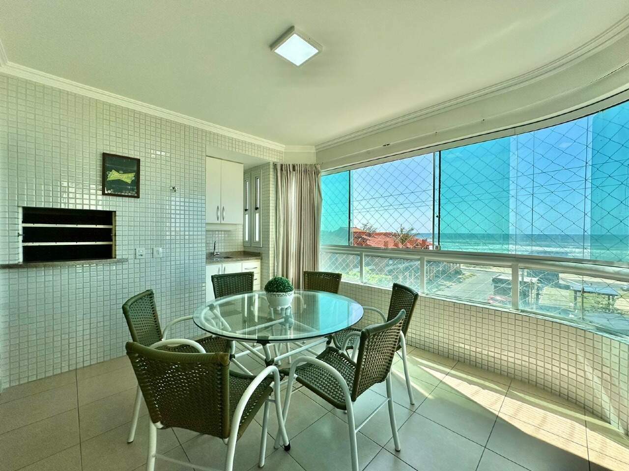 Apartamento à venda no Zona Nova: 
