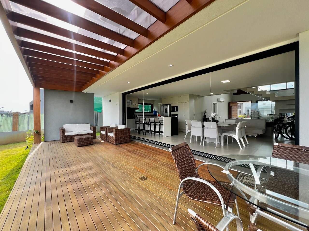 Casa em Condomínio à venda no Condominio Riviera: 