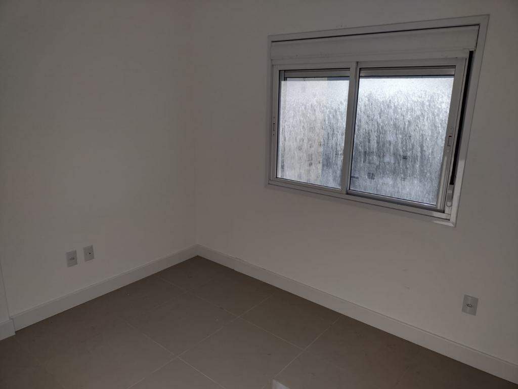 Apartamento à venda no Zona Nova: 