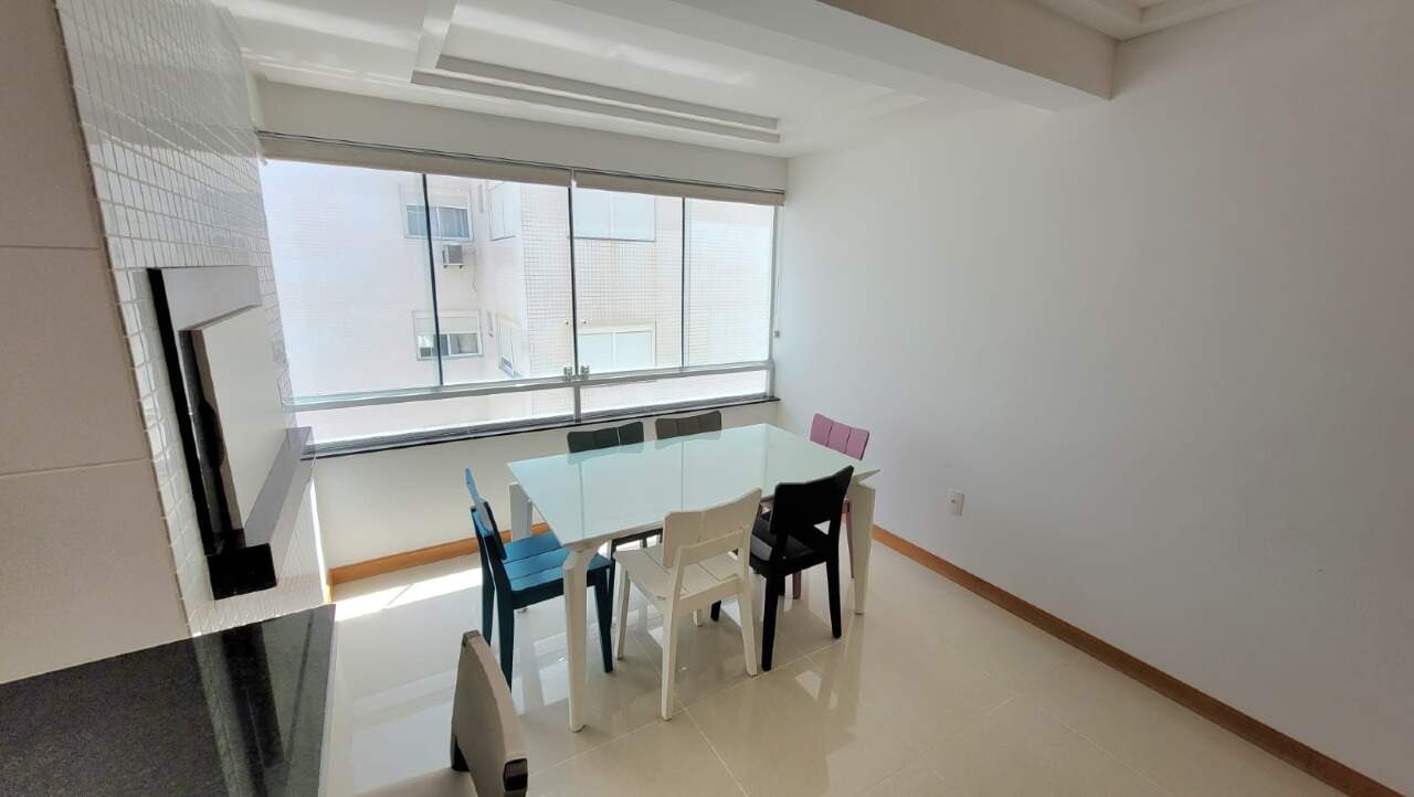 Apartamento à venda no Navegantes: 