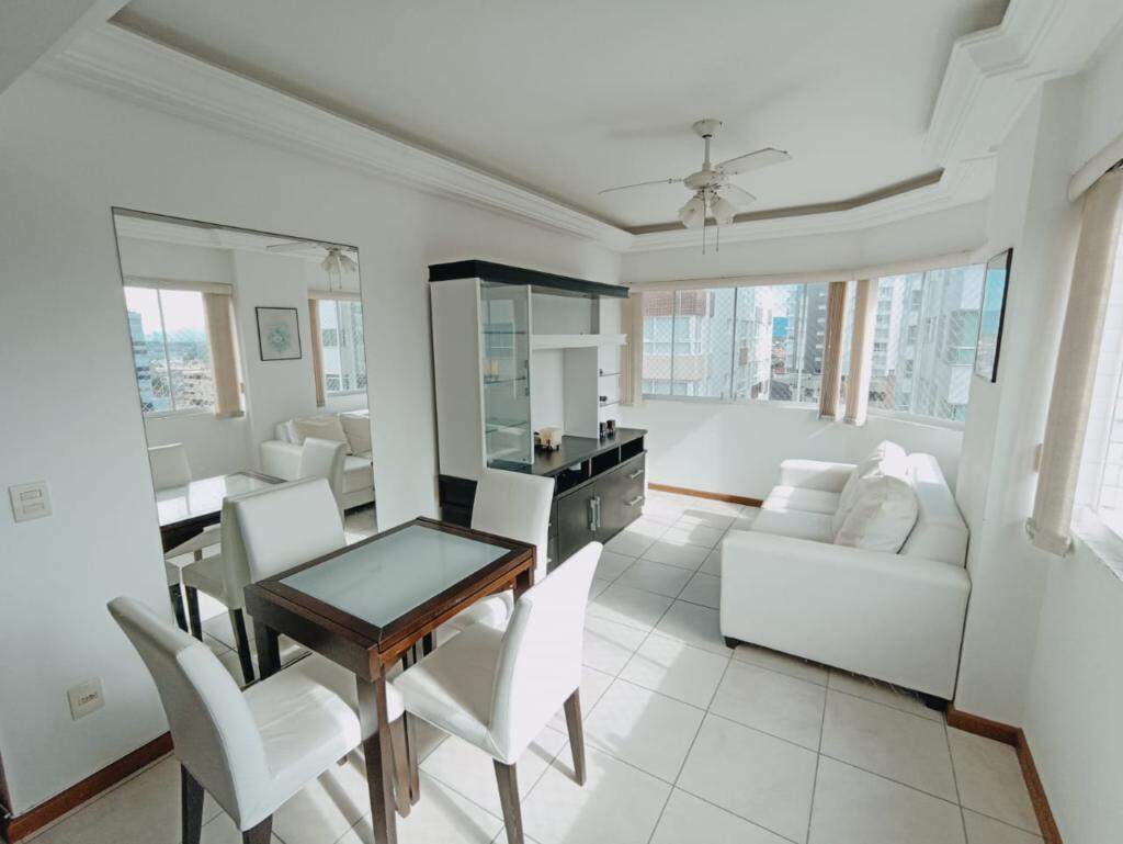 Apartamento à venda no Zona Nova: 