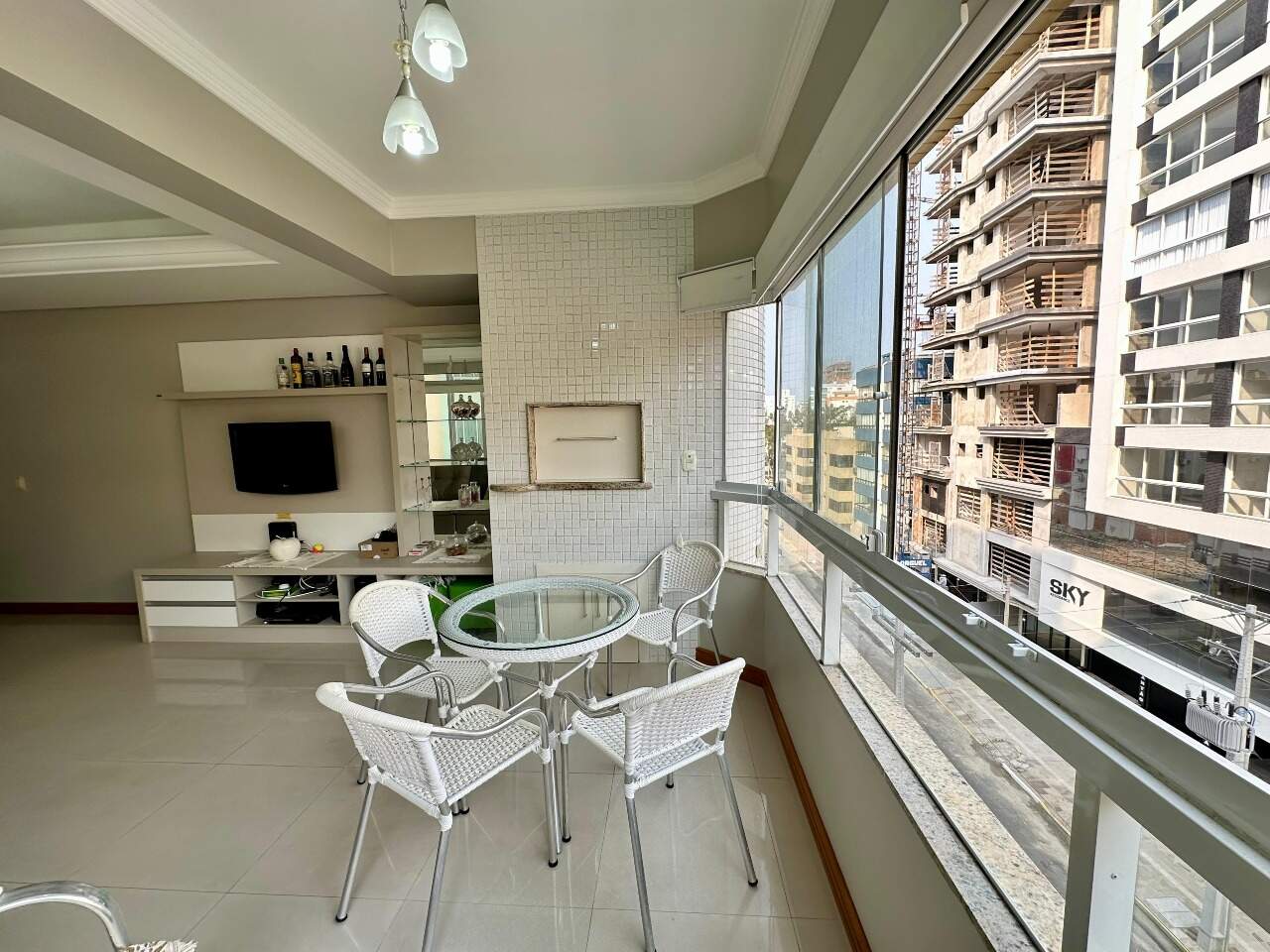 Apartamento à venda no Zona Nova: 