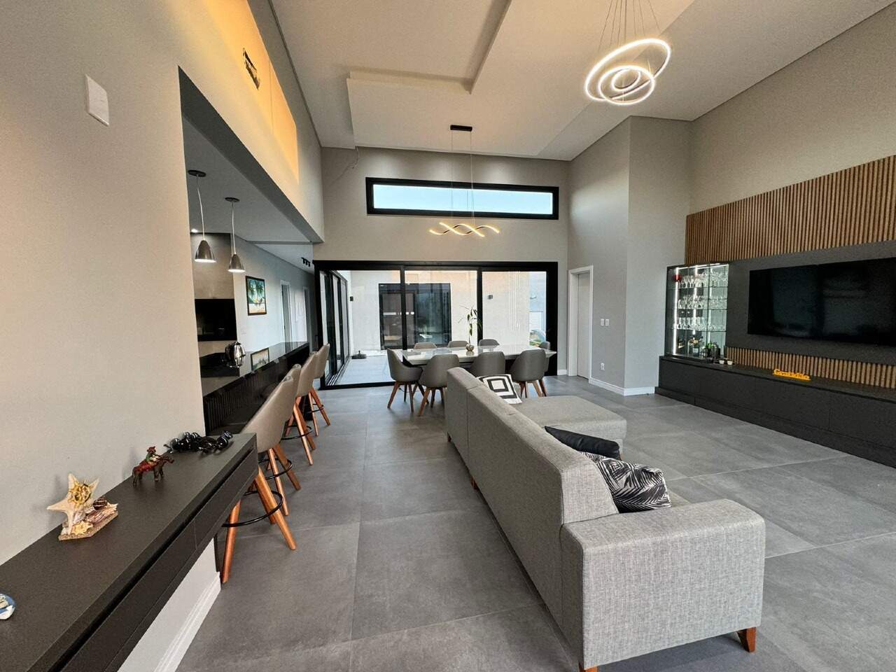 Casa em Condomínio à venda no Dubai Resort : 