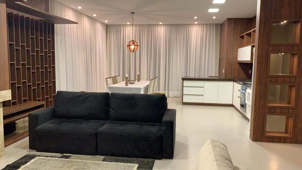 Casa em Condomínio à venda no Dubai Resort : 