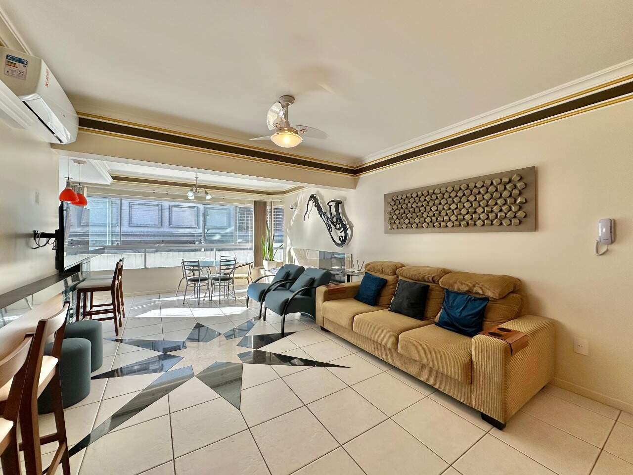 Apartamento à venda no Zona Nova: 