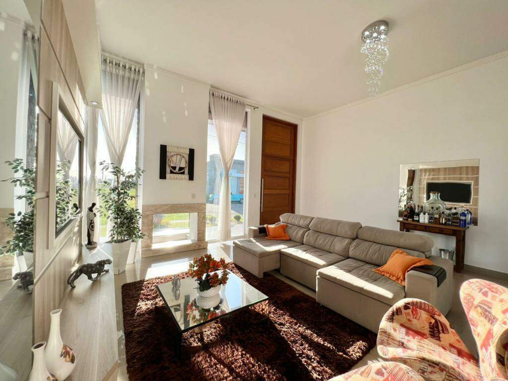 Casa em Condomínio à venda no Dubai Resort : 