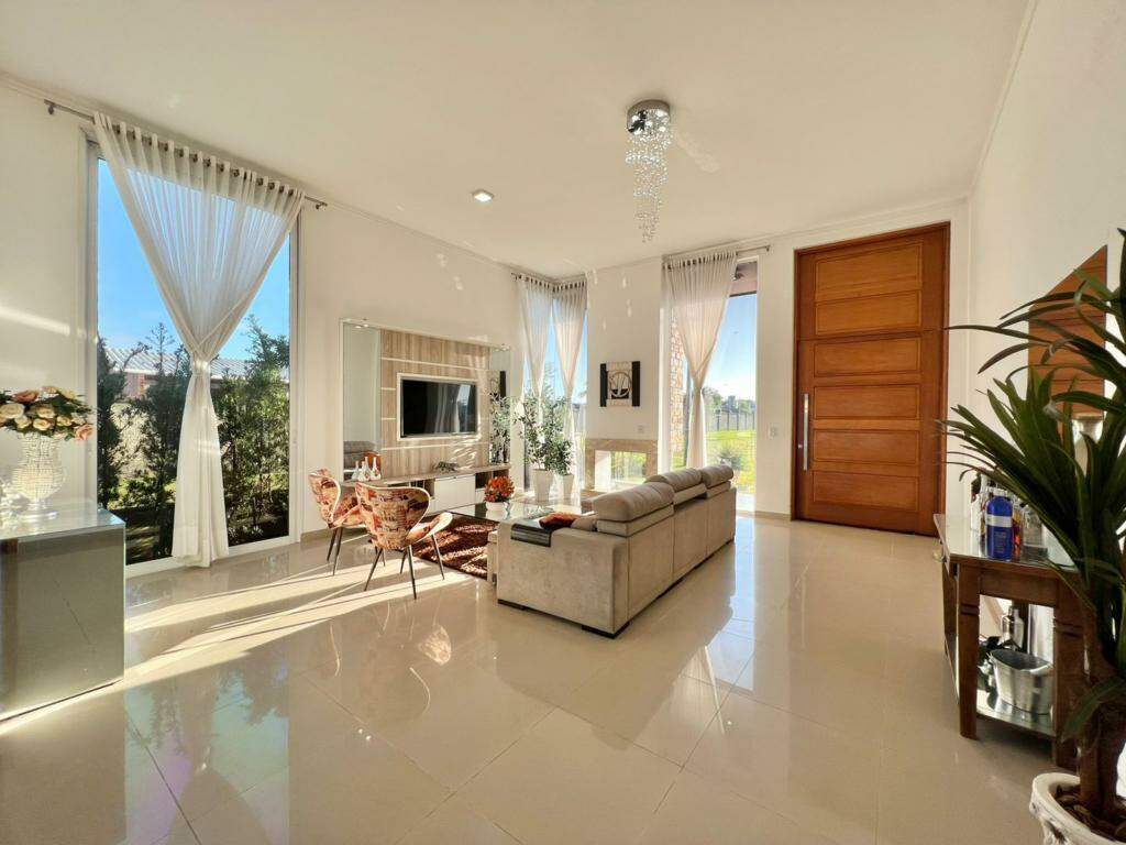 Casa em Condomínio à venda no Dubai Resort : 