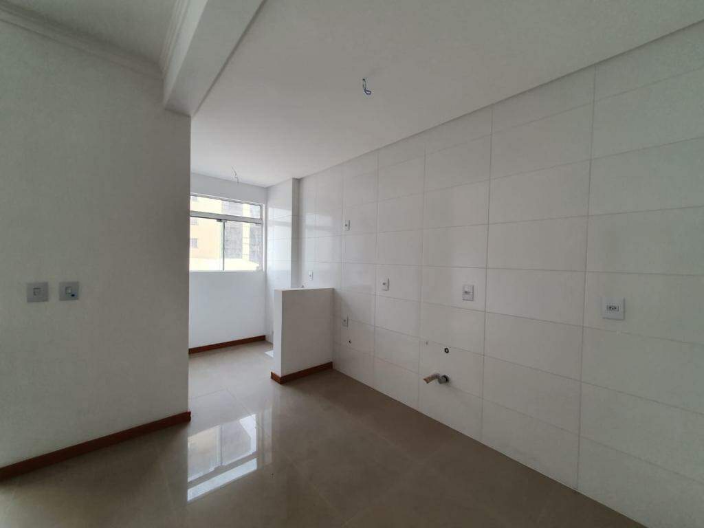 Apartamento à venda no Navegantes: 